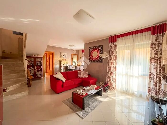 Appartamento quadrilocale in vendita in Via Amalfi, Termoli