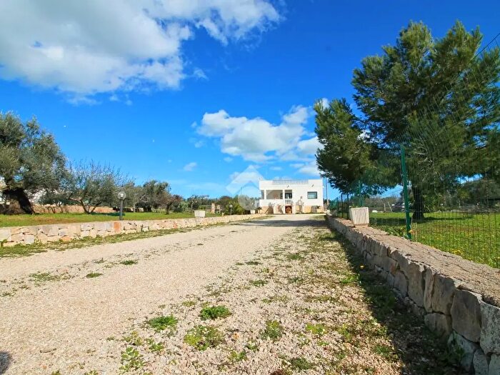 Casa trilocale in vendita in Ostuni