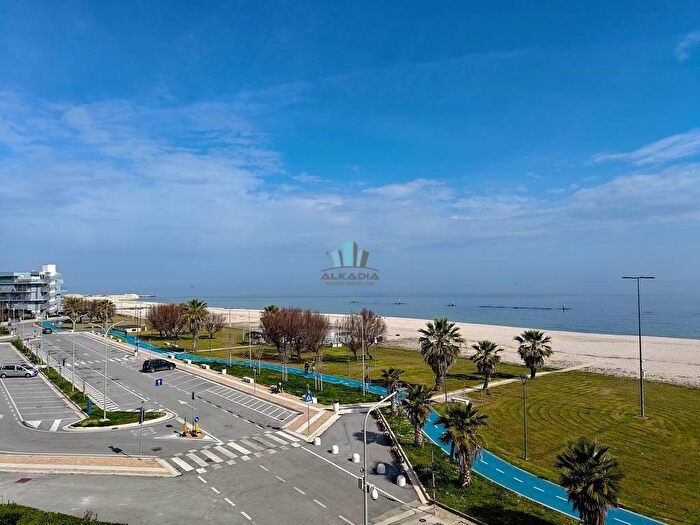 Appartamento con 5 locali in affitto in San Tommaso Tre Archi, Fermo