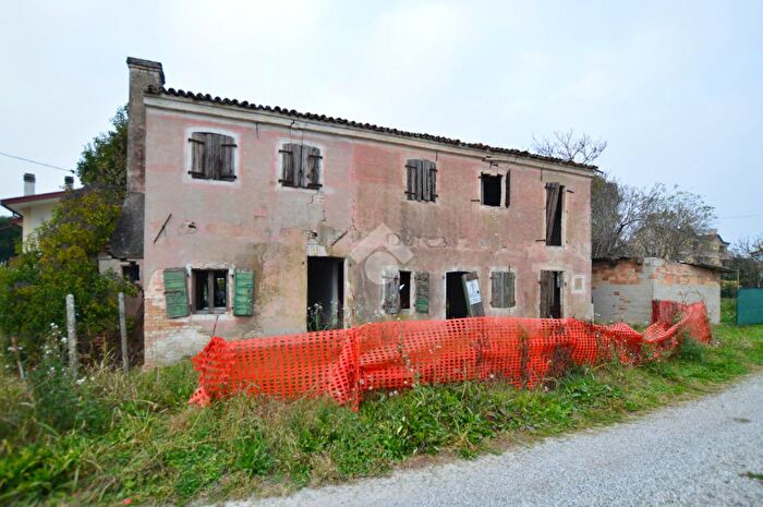 Casa trilocale in vendita in Via Monsignor Bettamin, San Dona Di Piave