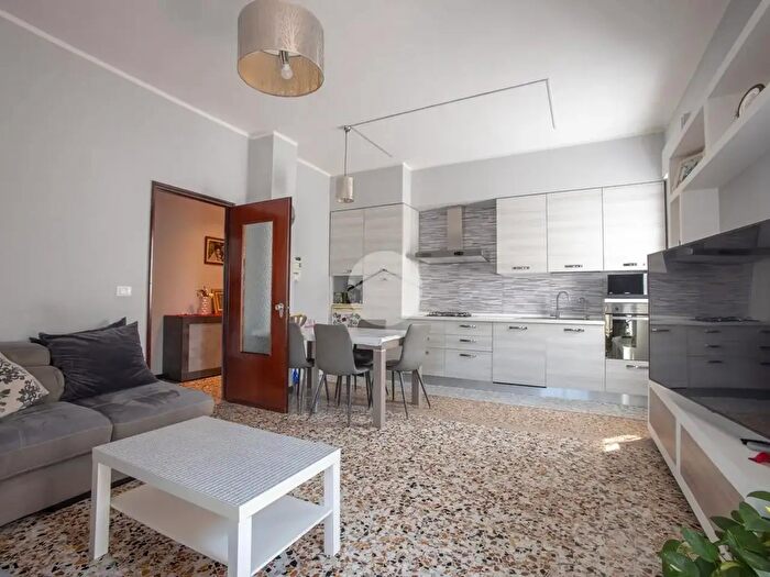Appartamento con 5 locali in vendita in Strada San Giacomo, Savigliano