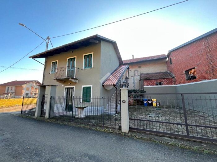 Appartamento bilocale in affitto in Via Indritti Fisca, Centro Storico, San Francesco al Campo