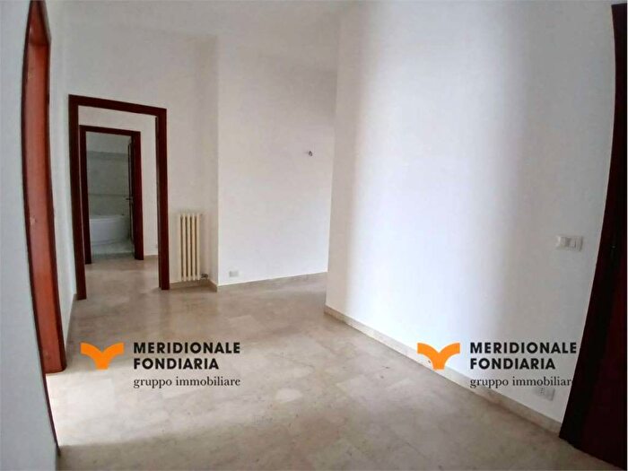 Appartamento con 6 locali in affitto in Via Sindaco Guariglia, San Lazzaro, Lecce