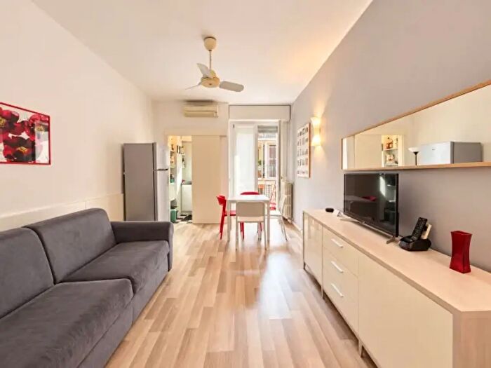 Appartamento monolocale in affitto in Via Macedonio Melloni, Milano
