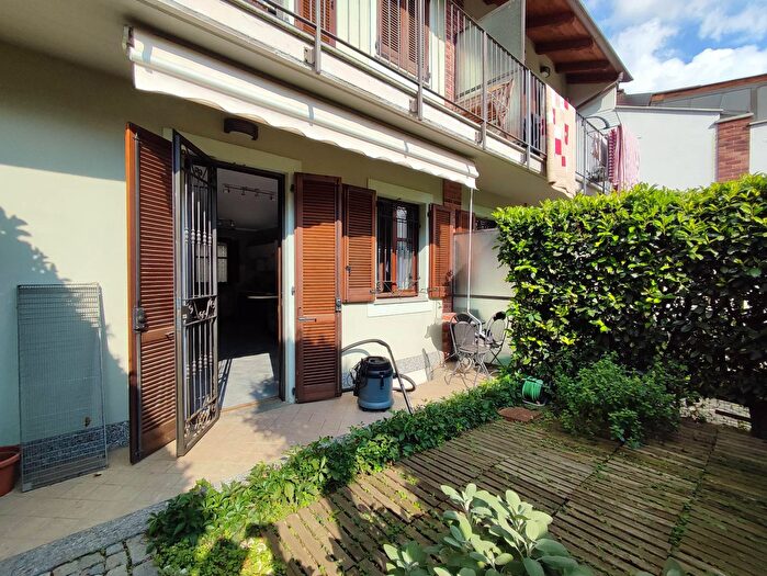 Appartamento trilocale in vendita in Vicolo Pianezza, Rivoli