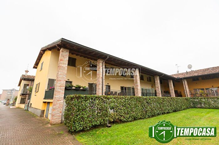 Appartamento bilocale in vendita in Via Paolo Braguti, Crema