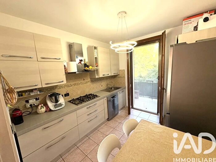 Appartamento trilocale in vendita in Via Assisi, Medolla