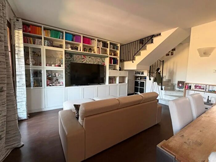 Casa con 5 locali in vendita in Vecchiano Pi, Vecchiano