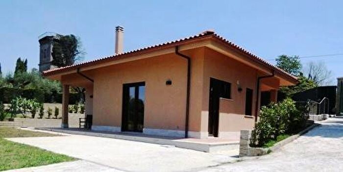 Casa quadrilocale in affitto in Via della Villa, Formello