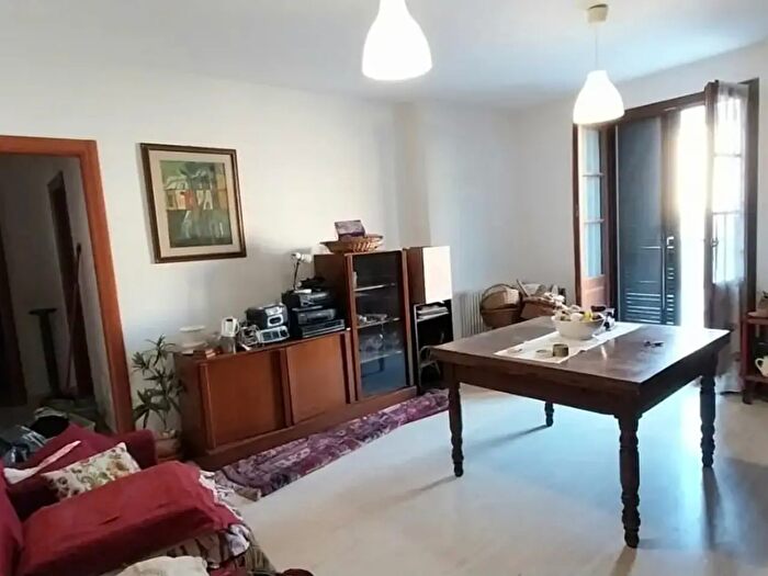 Appartamento trilocale in vendita in Calci