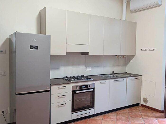 Appartamento trilocale in affitto in Parco Ducale Oltretorrente, Parma