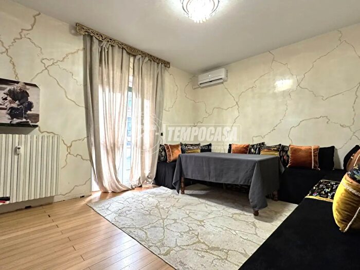 Appartamento quadrilocale in vendita in Via Luigi Cadorna, Biella