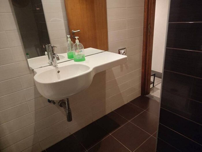 Appartamento bilocale in affitto in Via Carlo de cesare, Quartieri Spagnoli, Napoli