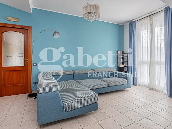 Appartamento trilocale in vendita in Traversa I Via Fiume, Frattamaggiore