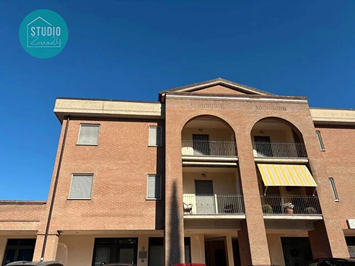 Appartamento trilocale in vendita in Via Tiberina, Collazzone