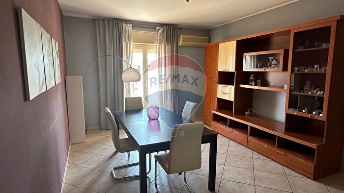 Appartamento con 5 locali in vendita in Viale Bummacaro, Catania