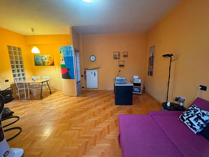 Appartamento bilocale in affitto in Via Sambucuccio d'Alando, Bologna, Roma