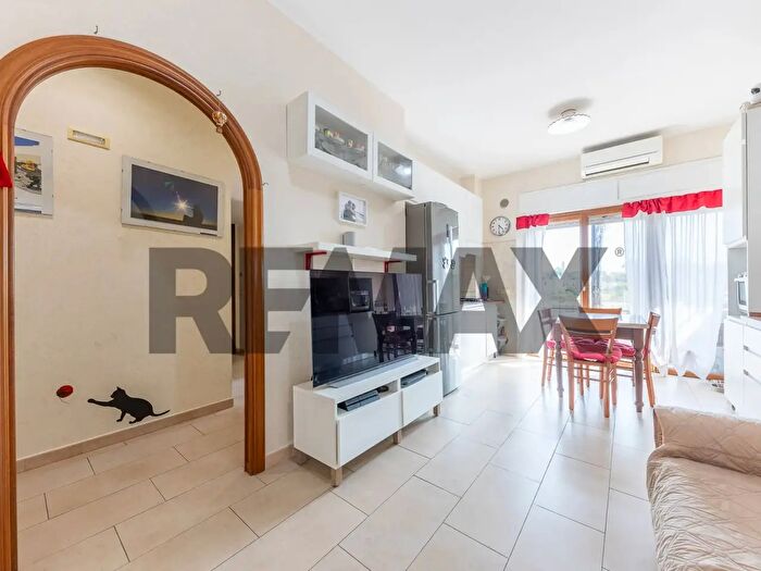 Appartamento trilocale in vendita in Viale Bruno Pelizzi, Roma