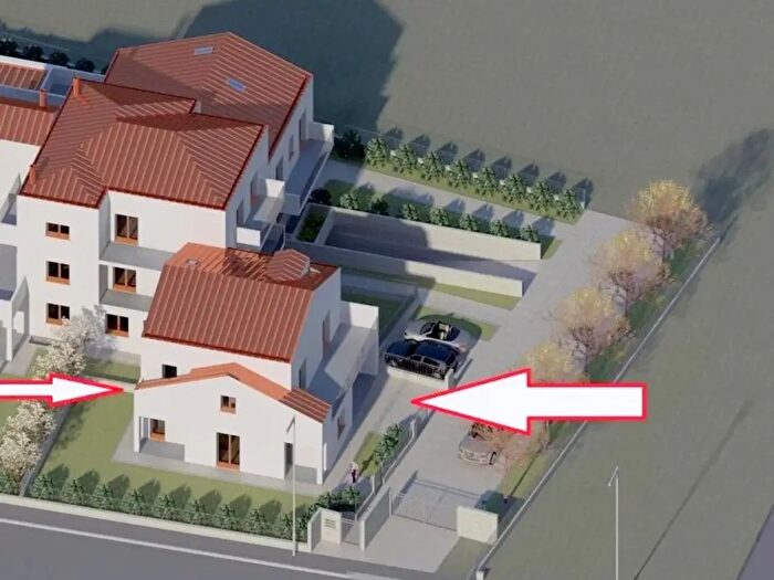 Casa con 5 locali in vendita in Via Plebiscito, Padova