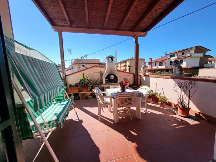 Appartamento quadrilocale in vendita in Cascina