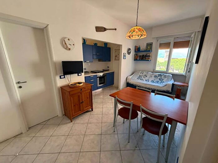 Appartamento bilocale in affitto in Via Pacinotti, Albenga