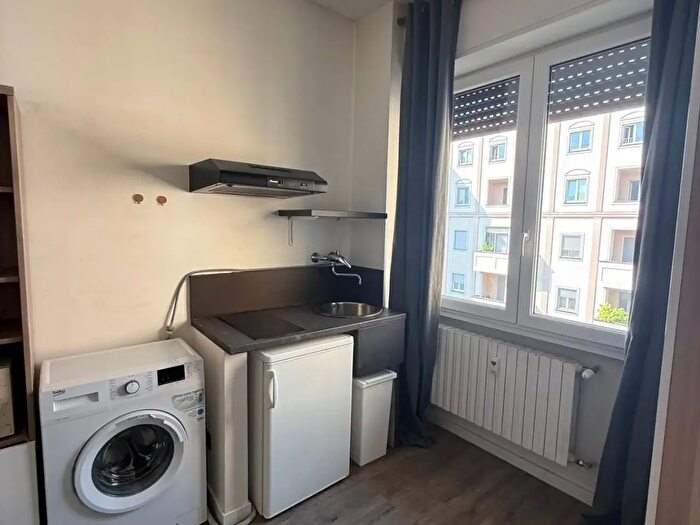 Appartamento monolocale in affitto in Via San Mansueto, Milano