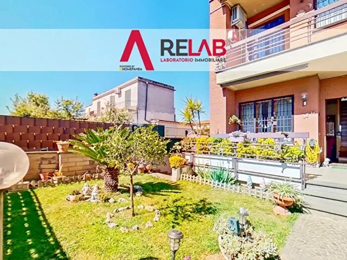 Casa con 5 locali in vendita in Via Servilia, Roma