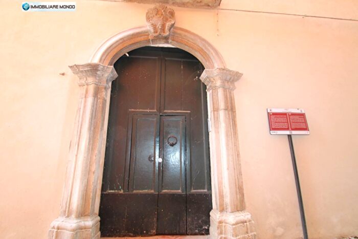 Appartamento con 6 locali in vendita in Via Olmo, Larino