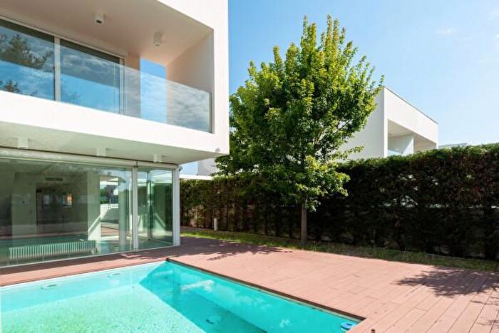 Casa quadrilocale in vendita in Via Lombardia Snc, Jesolo