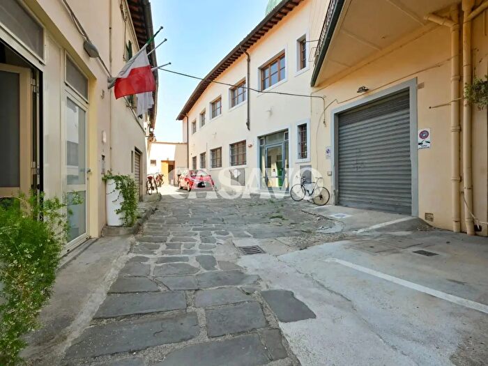 Appartamento bilocale in vendita in Via Giosuè Carducci B, Firenze