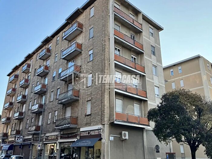 Appartamento quadrilocale in vendita in Via Valentino Cerruti, Biella