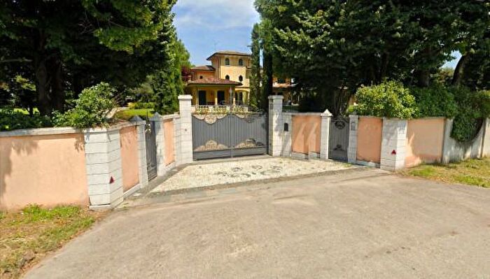 Casa con 6 locali in vendita in Via Giulio Scotti, Soncino