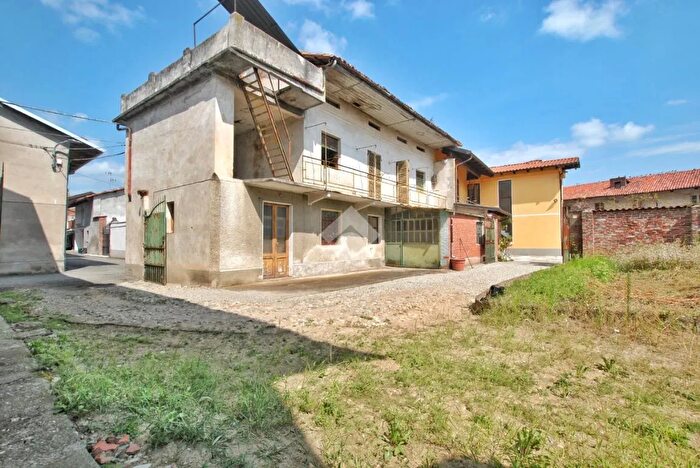 Casa con 5 locali in vendita in Vicolo Airale, Cigliano