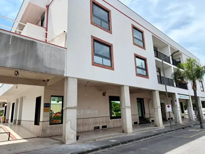 Appartamento con 6 locali in vendita in Via Giugno, Terme Vigliatore