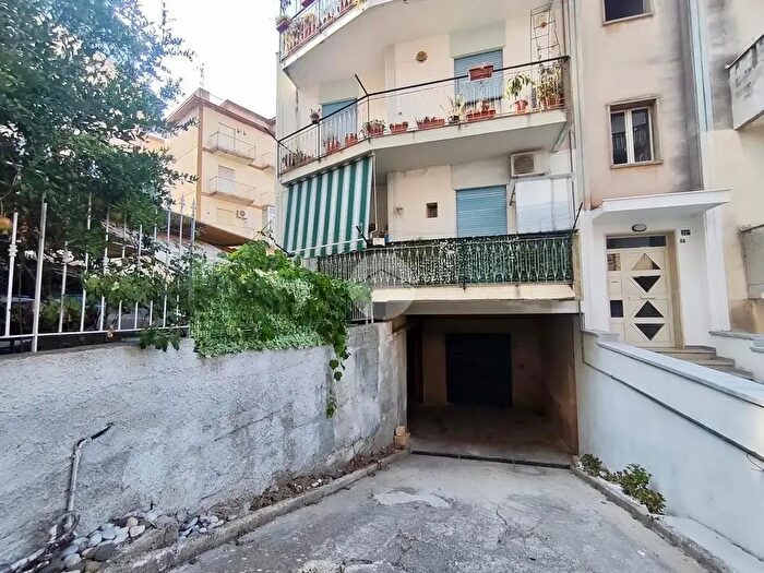 Appartamento con 5 locali in vendita in Via Peloritani, Carini