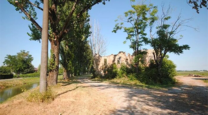 Casa con 5 locali in vendita in Via San Biagio San Martino in Rio Re San Martino in Rio, San Martino In Rio