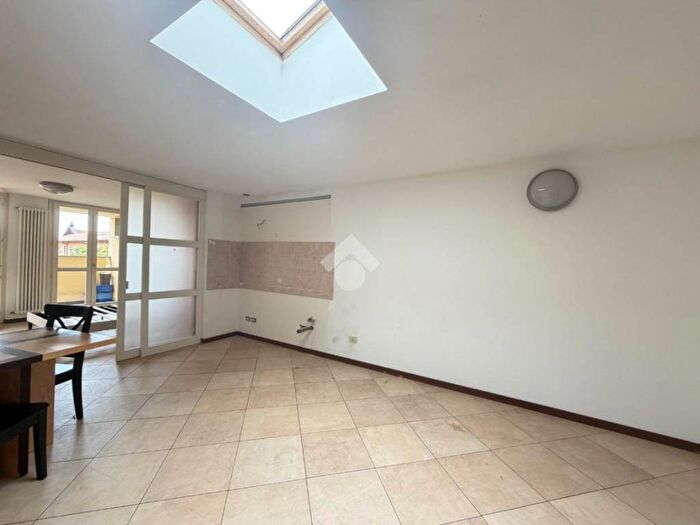 Appartamento bilocale in vendita in Via buonarroti, San Rocco Sanzio, Seregno
