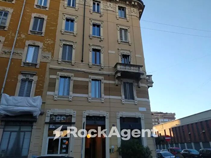 Appartamento trilocale in vendita in Via Coluccio Salutati, Milano