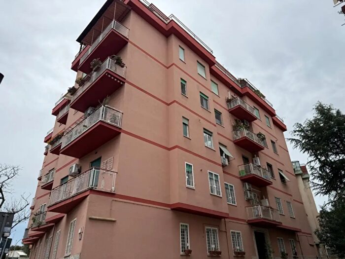 Appartamento bilocale in vendita in Via Benedetto Bompiani, Roma