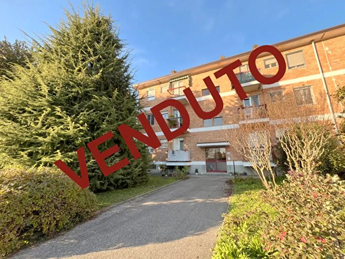 Appartamento trilocale in vendita in Inveruno