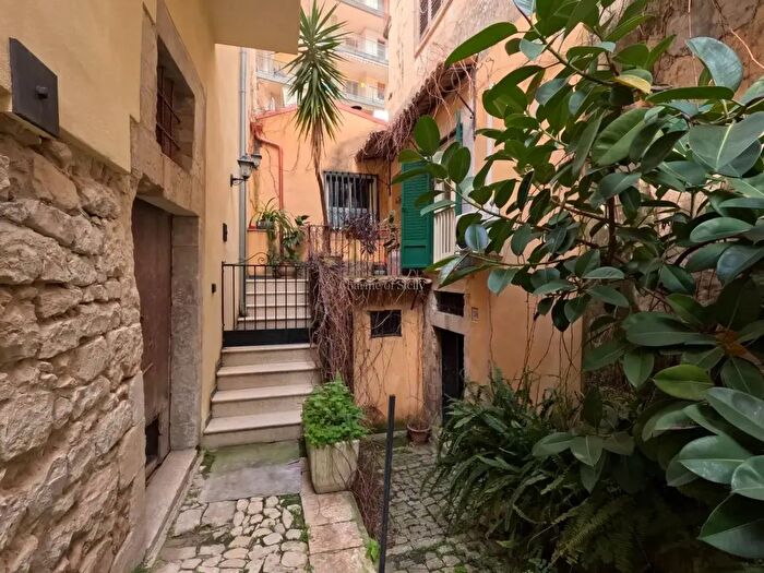 Casa trilocale in vendita in Via Vincenzo Albanese, Modica