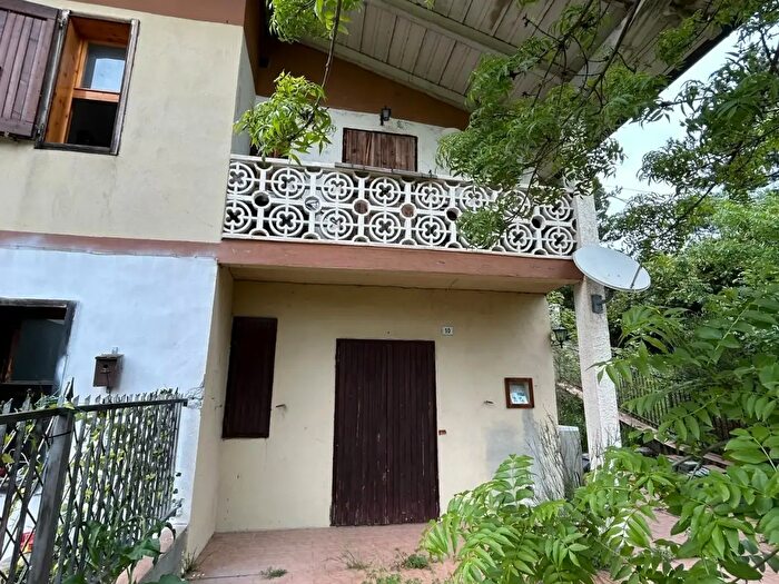 Appartamento bilocale in vendita in Via Bedosta, Castel D'Aiano