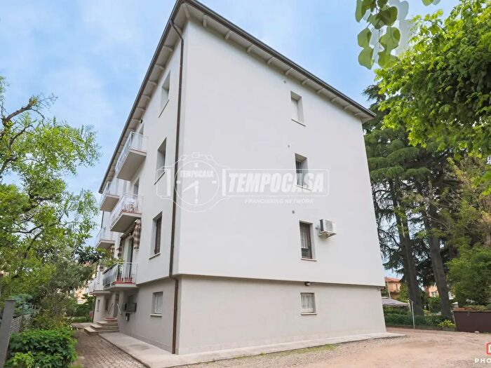 Appartamento quadrilocale in vendita in Viale Maria Zanotti, Imola