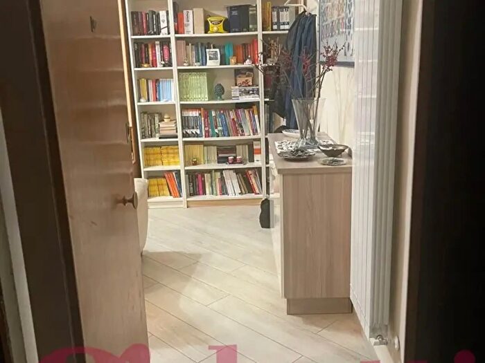 Appartamento trilocale in vendita in Viale Ungheria, Torre Del Greco