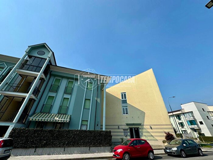 Appartamento quadrilocale in vendita in Via Mellonera, Savigliano