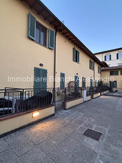 Casa quadrilocale in vendita in Via Lorenzo Bartolini, Firenze