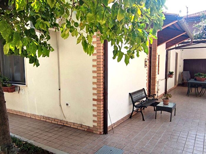 Casa quadrilocale in affitto in Strada delle Fornaci, Santa Filomena, Pescara