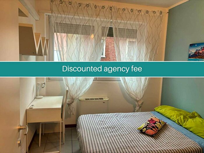 Appartamento trilocale in affitto in Via Privata Pantelleria, Certosa, Milano