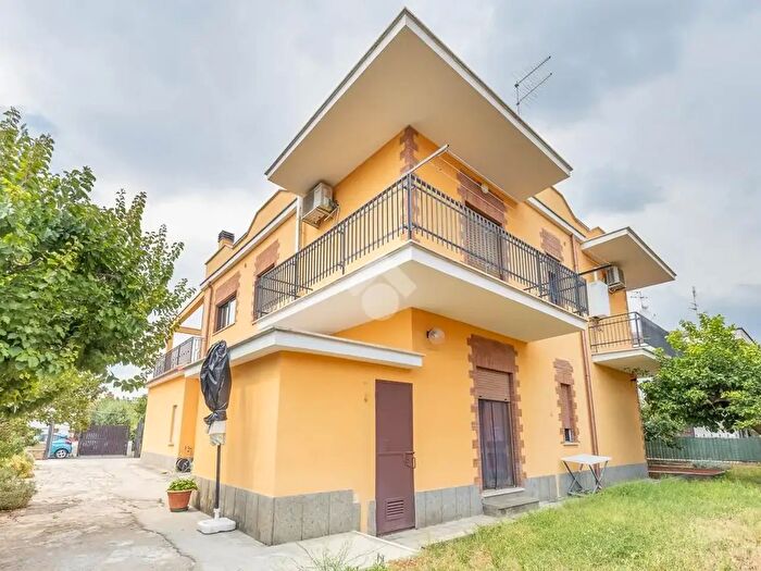 Appartamento quadrilocale in vendita in Via Casilina, Roma