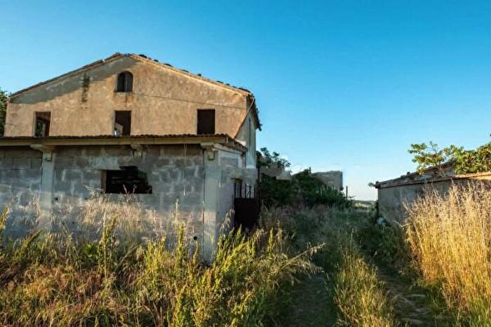 Casa con 5 locali in vendita in Contrada Coste, Poggio San Marcello